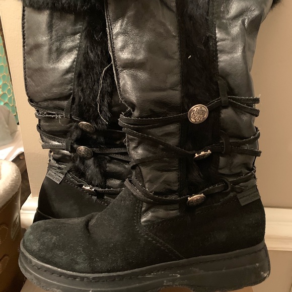 Minnetonka Winter boots - Picture 1 of 8